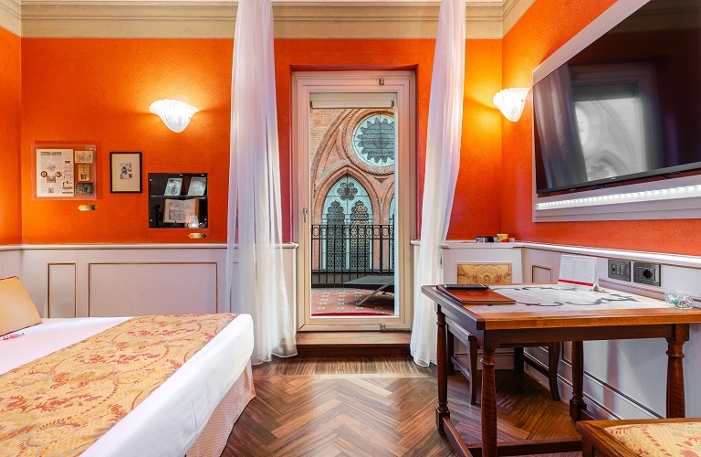 Deluxe doppelzimmer mit terrasse  Art Hotel Commercianti Bologna