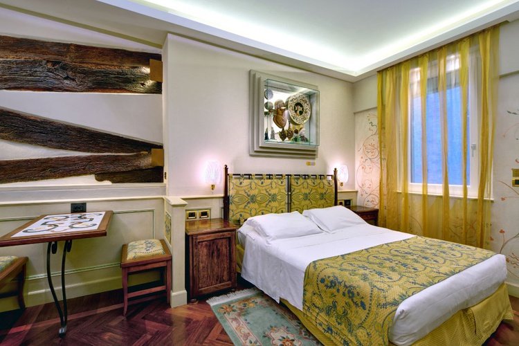 Klassisches doppelzimmer art hotel commercianti bologna Klassisches doppelzimmer art hotel commercianti bologna