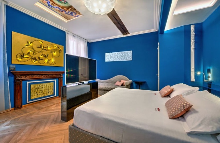 Luxury apartments battibecco  Art Hotel Commercianti Bologna